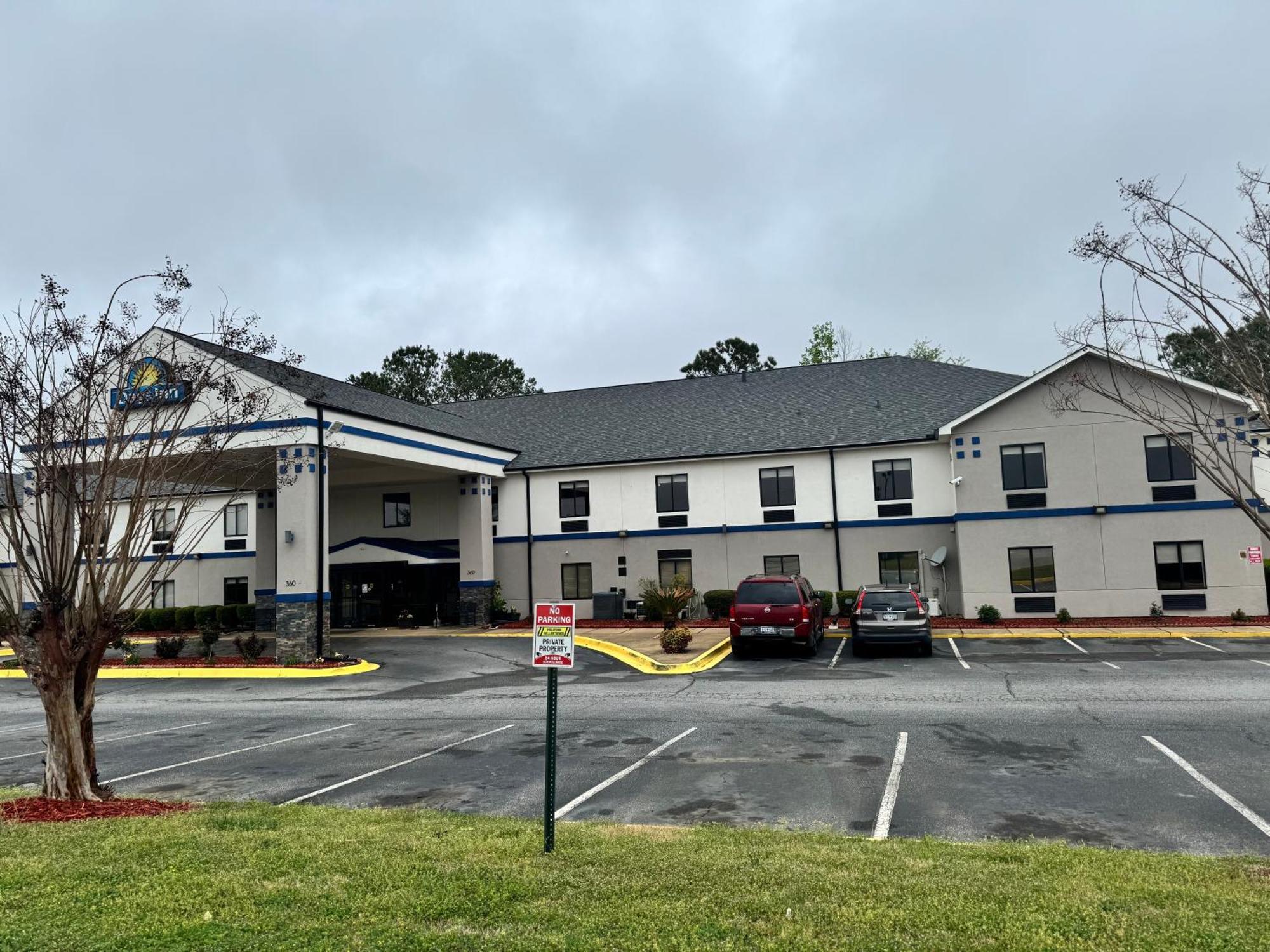 Days Inn By Wyndham Mauldin/Greenville Eksteriør billede