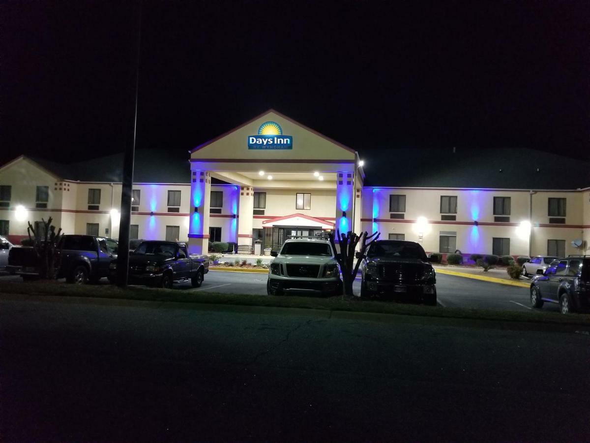 Days Inn By Wyndham Mauldin/Greenville Eksteriør billede